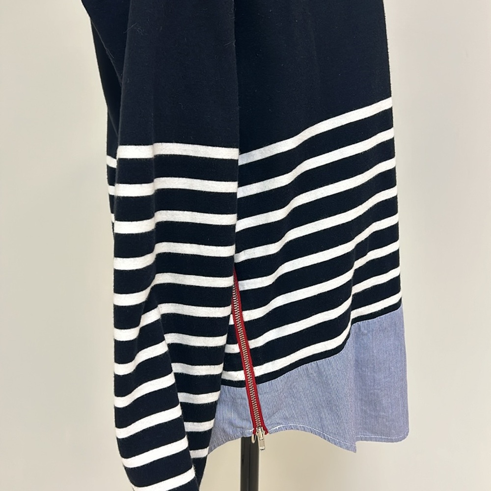 Elliott Lauren Black, White and Blue Striped Top, Size M - Picture 7 of 10